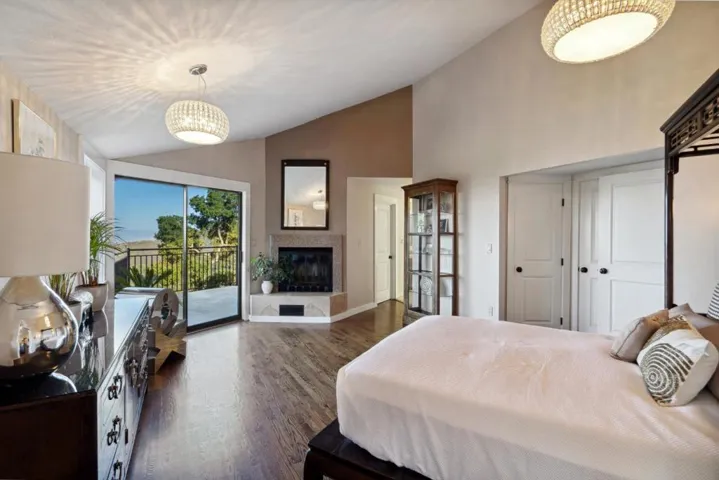 5933 Alpine Road, Portola Valley, California 94028