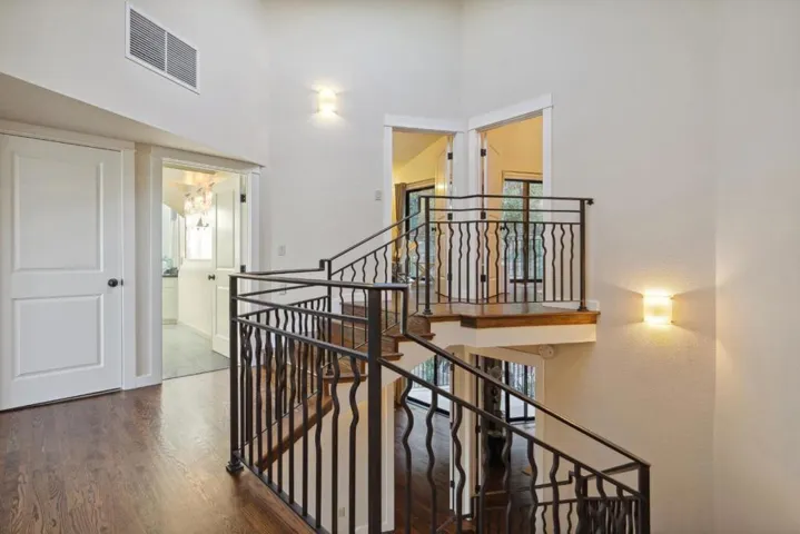 5933 Alpine Road, Portola Valley, California 94028