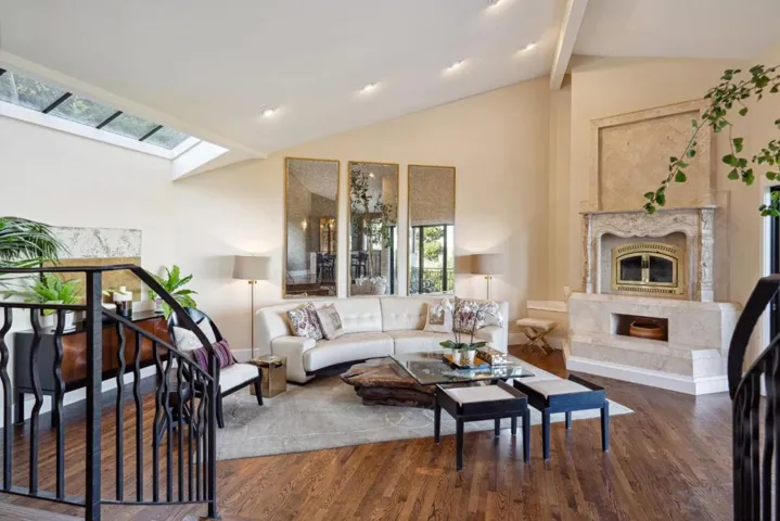5933 Alpine Road, Portola Valley, California 94028