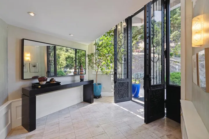 5933 Alpine Road, Portola Valley, California 94028
