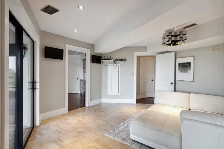 5933 Alpine Road, Portola Valley, California 94028