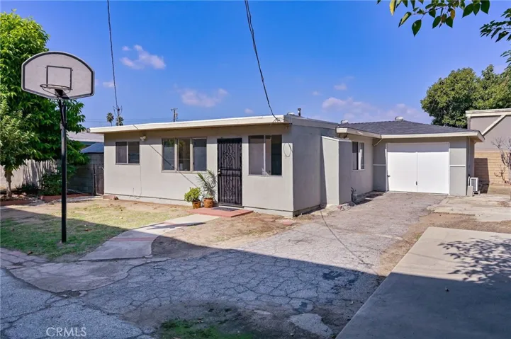 4818 Willmonte Avenue, Temple City, California 91780