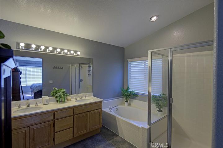 27429 Fawn Ridge Court, Corona, California 92883