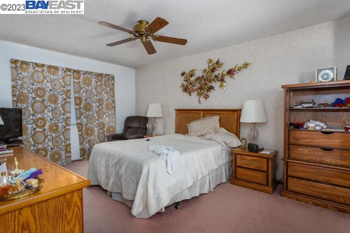 2206 Fairfield Rd, Pleasanton, California 94566