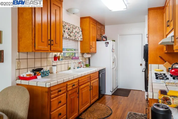 2206 Fairfield Rd, Pleasanton, California 94566
