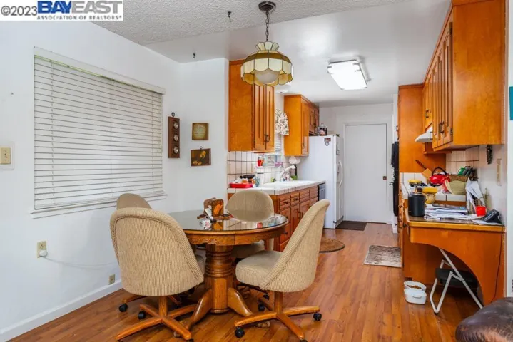 2206 Fairfield Rd, Pleasanton, California 94566