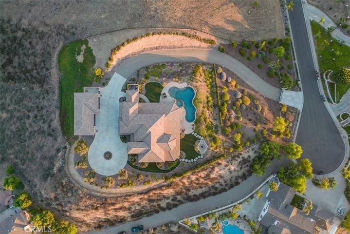 1045 Aquino Circle, Corona, California 92879