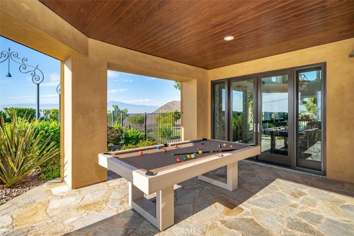 Formal dining patio