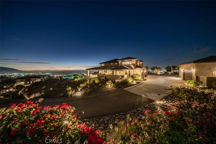 1045 Aquino Circle, Corona, California 92879
