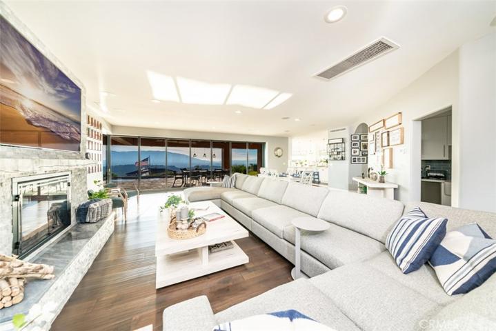 Family Room w/pocket sliding doors in the distance
