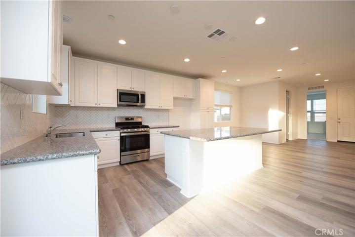 12614 Edina Court, Victorville, California 92392