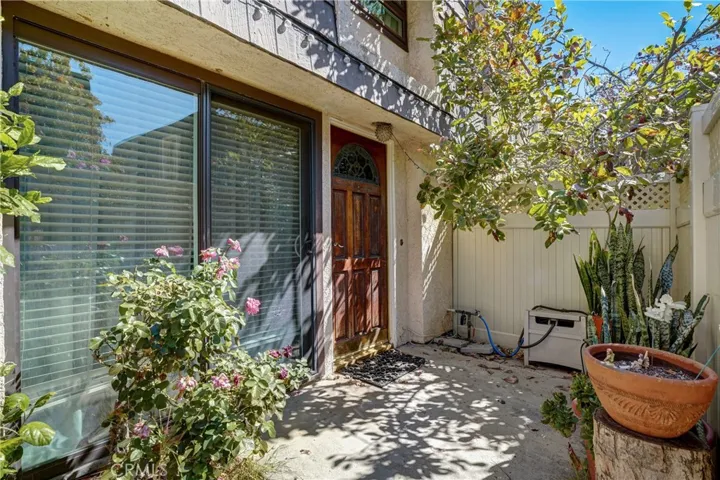 15031 Chatsworth Street Unit 29, Mission Hills (San Fernando), California 91345