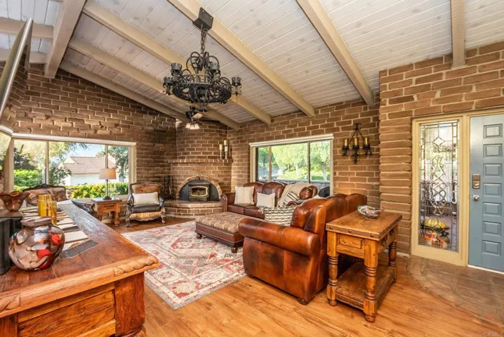 1712 Santa Margarita Drive, Fallbrook, California 92028