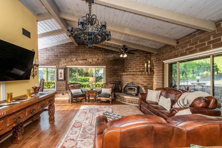 1712 Santa Margarita Drive, Fallbrook, California 92028