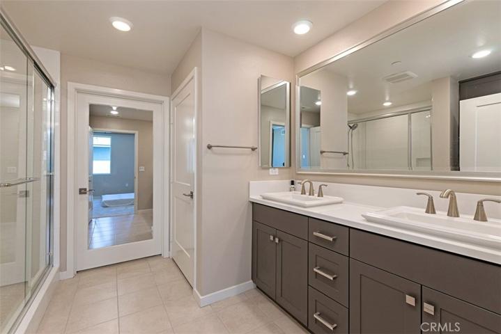111 Bowery, Irvine, California 92612