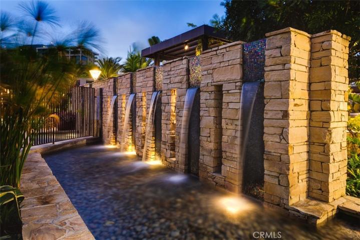 111 Bowery, Irvine, California 92612
