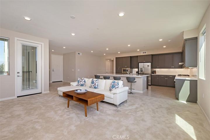 111 Bowery, Irvine, California 92612