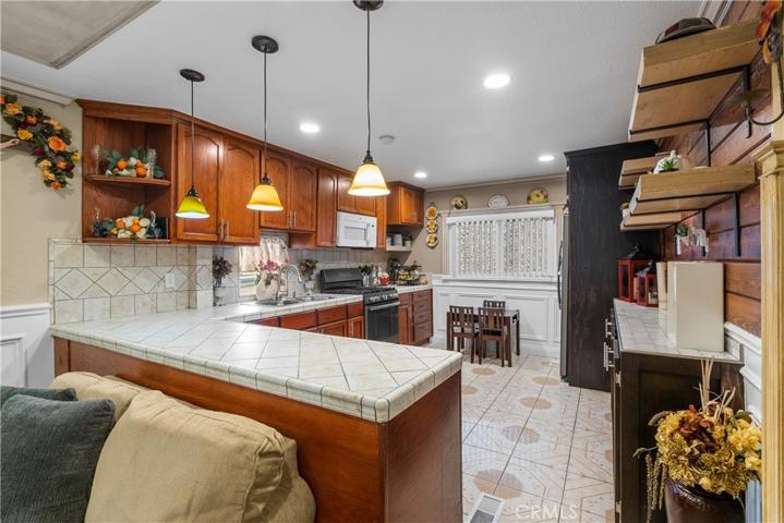 18035 Soledad Canyon Rd Unit 21, Canyon Country, California 91387