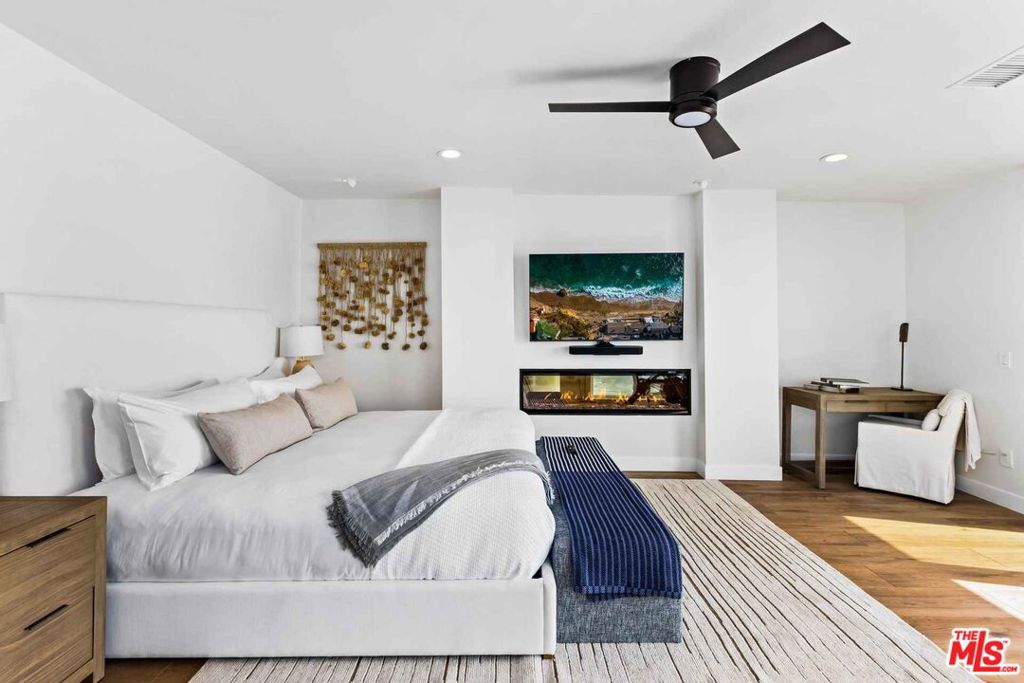 20616 Pacific Coast Highway, Malibu, California 90265 home-pic-17