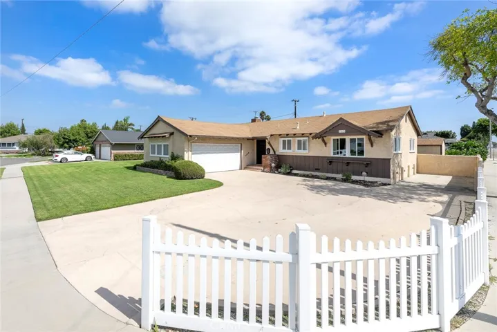 11472 Homeway Drive, Garden Grove, California 92841
