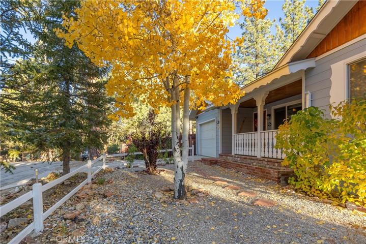 912 W Sherwood Boulevard, Big Bear City, California 92314
