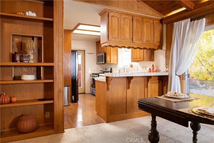 912 W Sherwood Boulevard, Big Bear City, California 92314
