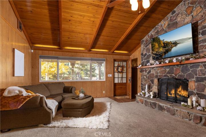 912 W Sherwood Boulevard, Big Bear City, California 92314
