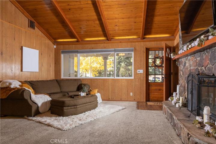 912 W Sherwood Boulevard, Big Bear City, California 92314