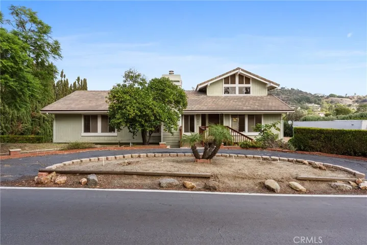 12792 Barrett Lane, Santa Ana, California 92705