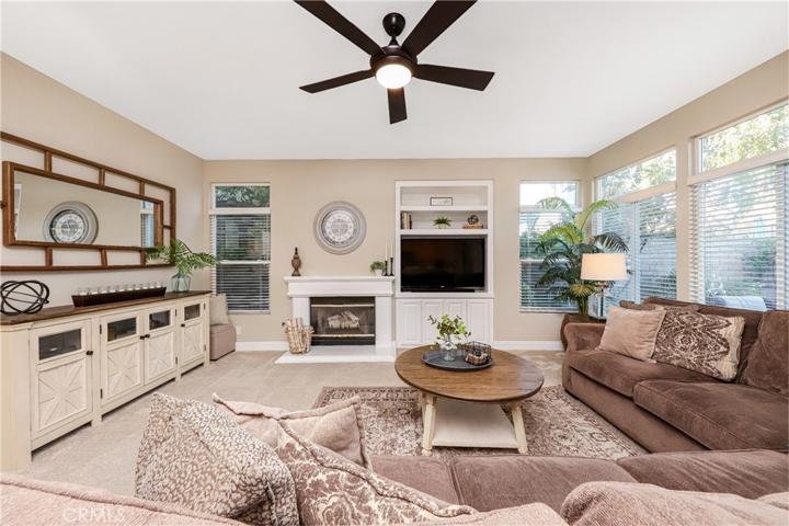 28304 Linda Vista Street, Canyon Country, California 91387