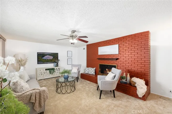 9252 Greenwich Lane, Anaheim, California 92804