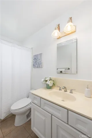 9252 Greenwich Lane, Anaheim, California 92804