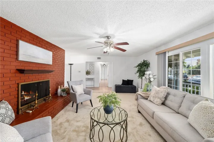 9252 Greenwich Lane, Anaheim, California 92804