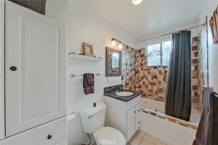 5341 Premiere Avenue, Lakewood, California 90712