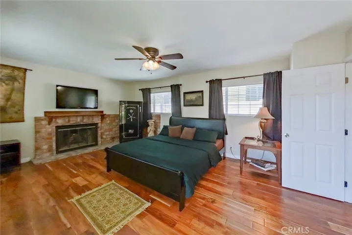 5341 Premiere Avenue, Lakewood, California 90712