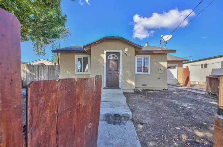 71 N Filice Street, Salinas, California 93905