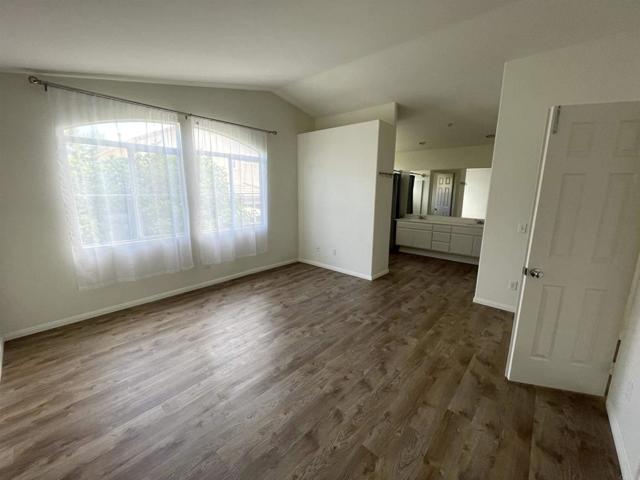 1927 Intrepid Way, Vista, California 92081