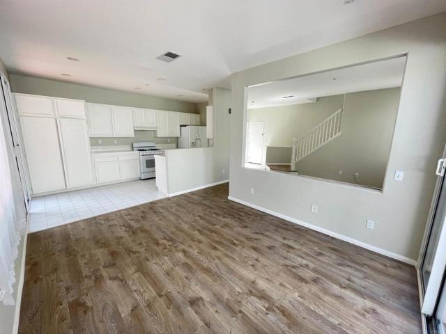 1927 Intrepid Way, Vista, California 92081
