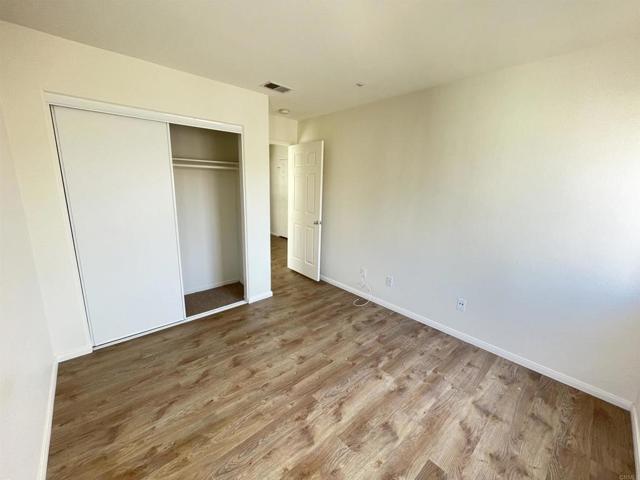1927 Intrepid Way, Vista, California 92081