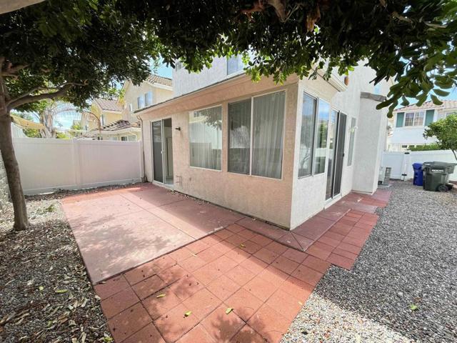 1927 Intrepid Way, Vista, California 92081