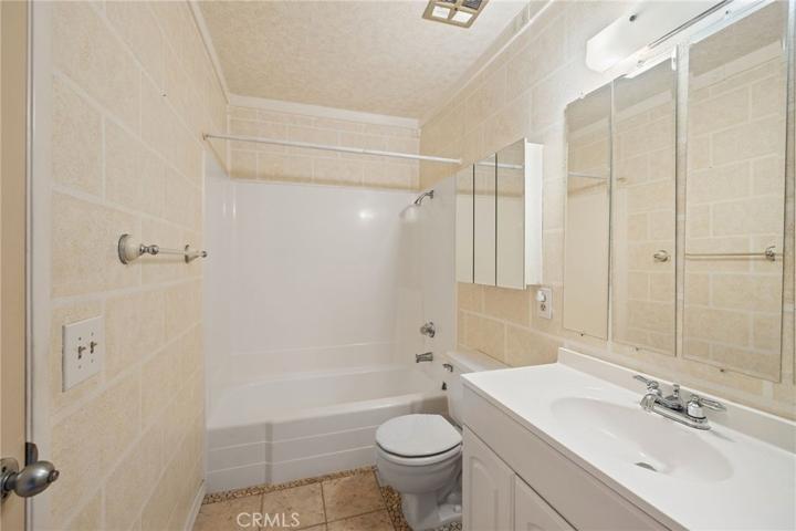 1705 N Willow Woods Unit D, Anaheim, California 92807