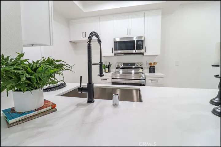 20702 El Toro Road Unit 387, Lake Forest, California 92630