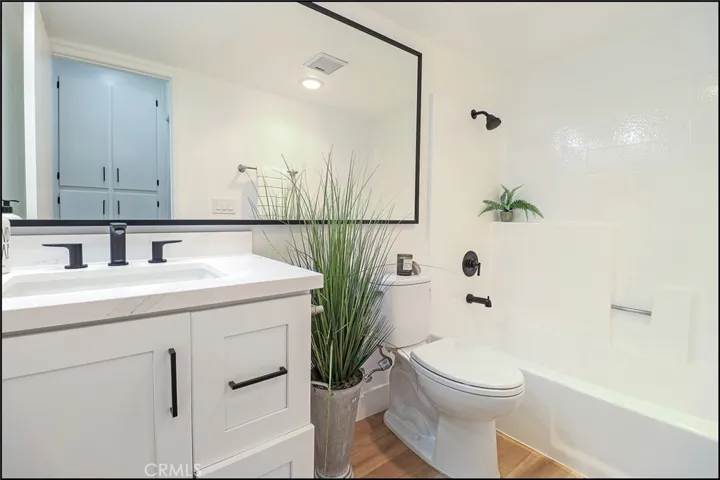 20702 El Toro Road Unit 387, Lake Forest, California 92630