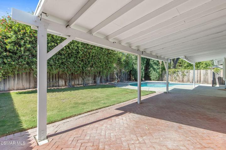1209 Kelsford Ct Westlake