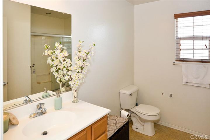 11896 Briarcliff Avenue, Fontana, California 92337