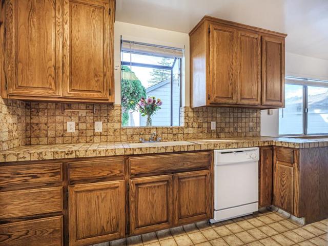 422 Van Ness Avenue, Santa Cruz, California 95060