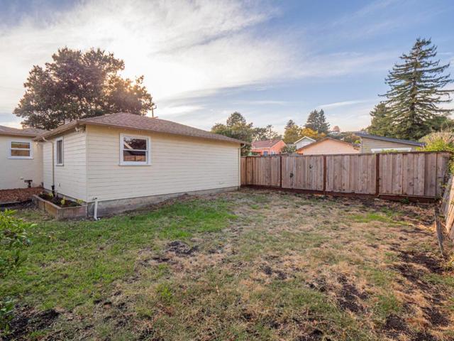 422 Van Ness Avenue, Santa Cruz, California 95060