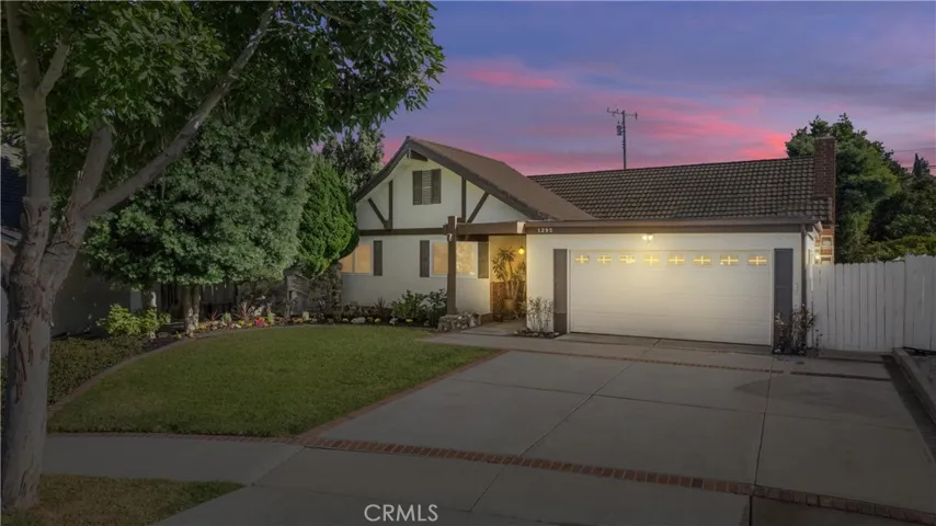 1295 Stonefield Street, Costa Mesa, California 92626