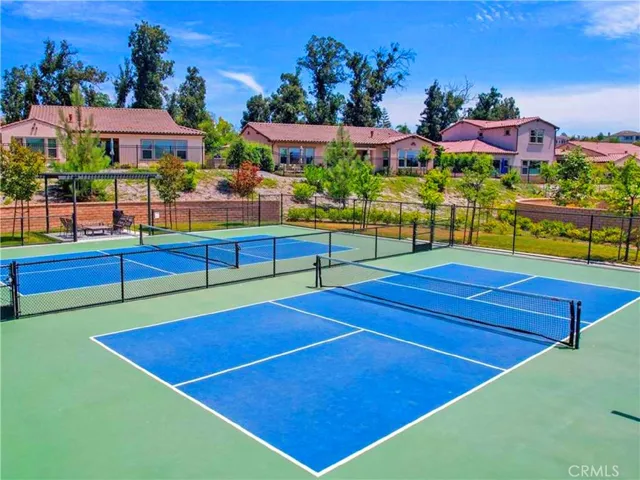 2476 Rondell, Camarillo, California 93012