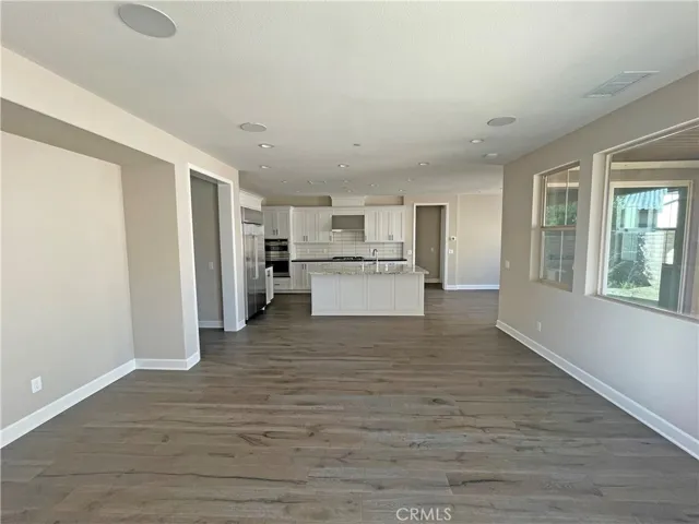 2476 Rondell, Camarillo, California 93012